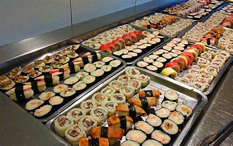Rodízio à partir de R$59,90 no SushiFan do Shopping .